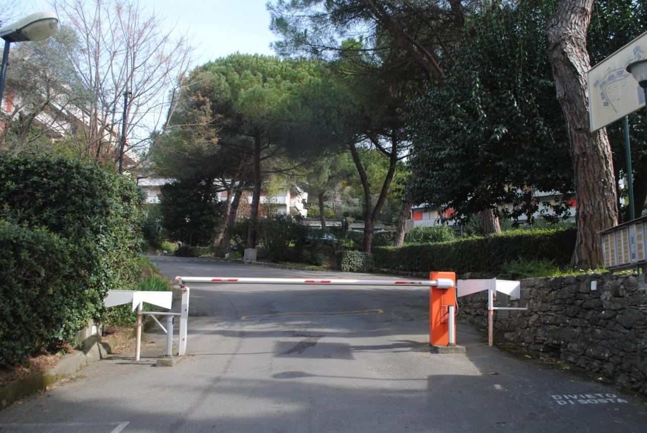 Raggio Di Sole - Pool, Tennis, Parking, Sea View & Relax Rapallo Dış mekan fotoğraf